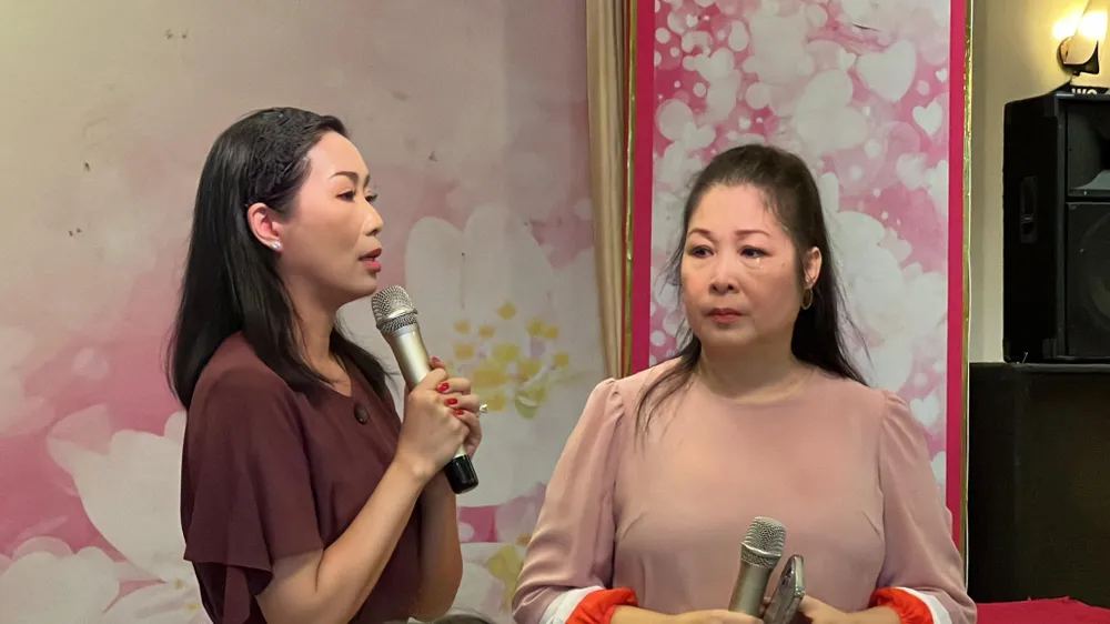 NSƯT Trịnh Kim Chi cho biết sẽ hỗ trợ sân khấu kịch Phú Nhuận sáng đèn hằng tuần. Ảnh: L.X. NSƯT Trịnh Kim Chi cho biết sẽ hỗ trợ sân khấu kịch Phú Nhuận sáng đèn hằng tuần. Ảnh: L.X.