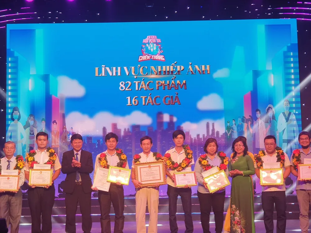 Các tác giả ở lĩnh vực nhiếp ảnh nhận giải