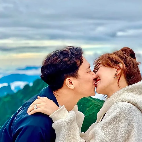 Trước đó, Trấn Thành cũng từng nhiều lần đứng ra bảo vệ vợ trước thị phi lẫn những bình luận ác ý. Ảnh: FBNV. Trước đó, Trấn Thành cũng từng nhiều lần đứng ra bảo vệ vợ trước thị phi lẫn những bình luận ác ý. Ảnh: FBNV.