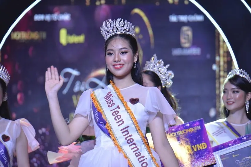 Ngô Ngọc Gia Hân đăng quang &apos;Miss Teen International Vietnam 2021&apos;. Ảnh: NGUYỄN TRÀ