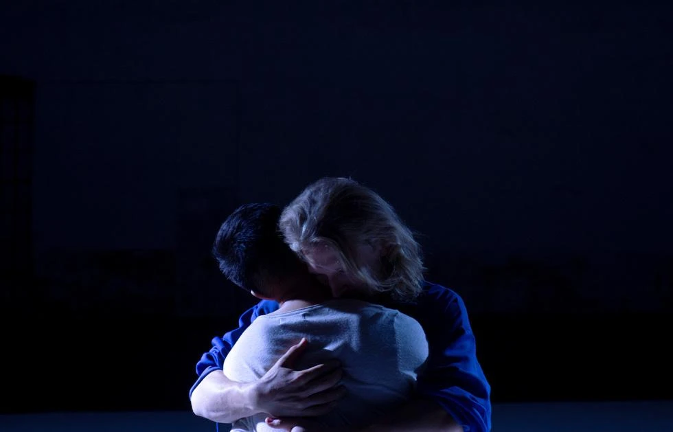 Vở múa Jakob khám phá niềm thân mật qua ngôn ngữ múa đương đại. Ảnh: NVCC