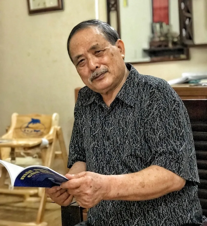 Nhà thơ Y Phương, tác giả bài thơ &quot;Nói với con&quot; (1948-2022). Ảnh: TL