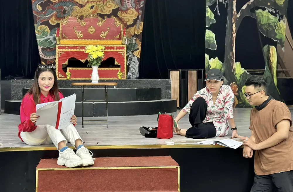 Nghệ sĩ Cát Tường trở lại sân khấu với &quot;Sơ hở là yêu&quot;. Ảnh: FBNV