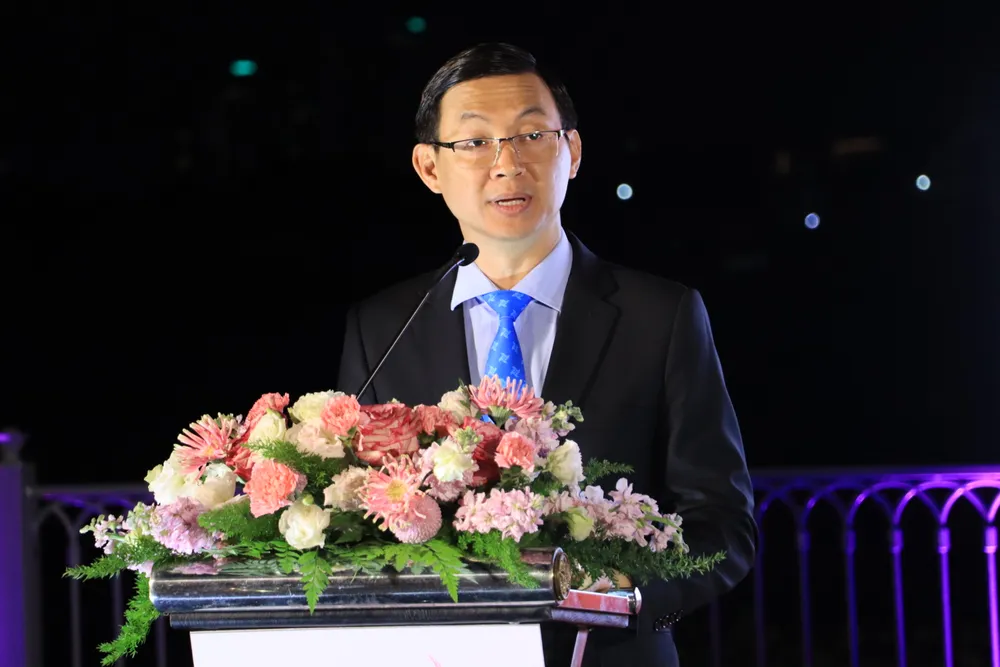 Ông Trần Phước Anh, Giám đốc Sở Ngoại vụ TP.HCM phát biểu tại khai mạc. Ảnh: H.N