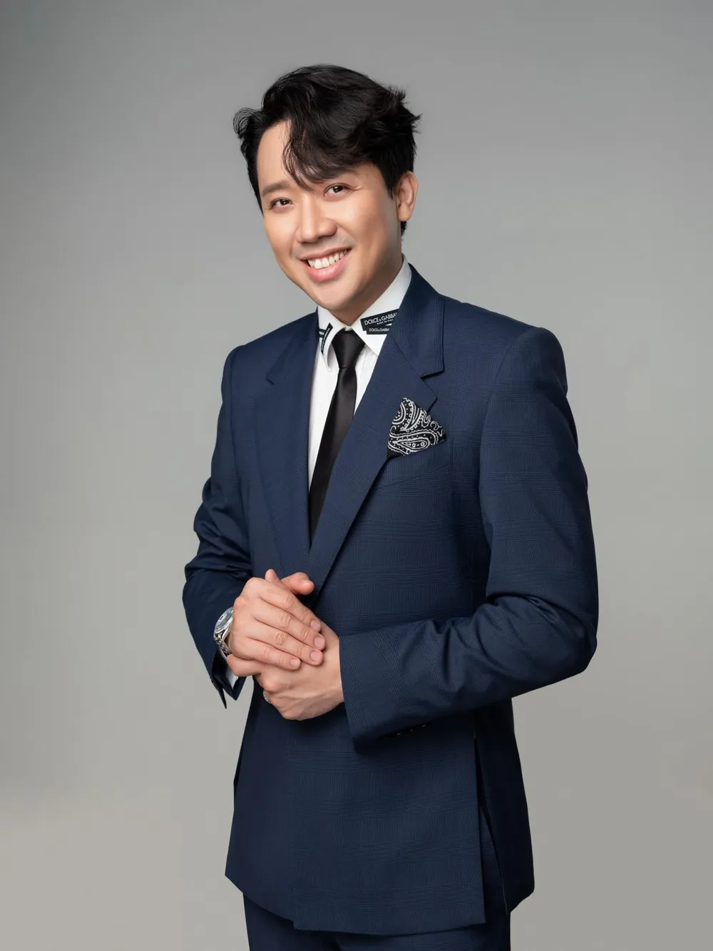 Tuy nhiên, bên cạnh bình luận cho rằng nam nghệ sĩ bận dự án phim nên vắng mặt thì không ít ý kiến hoài nghi cho rằng Trấn Thành bị phản ứng sau lùm xùm chia sẻ về “Hào quang rực rỡ” khiến anh rút khỏi chương trình. Tuy nhiên, bên cạnh bình luận cho rằng nam nghệ sĩ bận dự án phim nên vắng mặt thì không ít ý kiến hoài nghi cho rằng Trấn Thành bị phản ứng sau lùm xùm chia sẻ về “Hào quang rực rỡ” khiến anh rút khỏi chương trình.