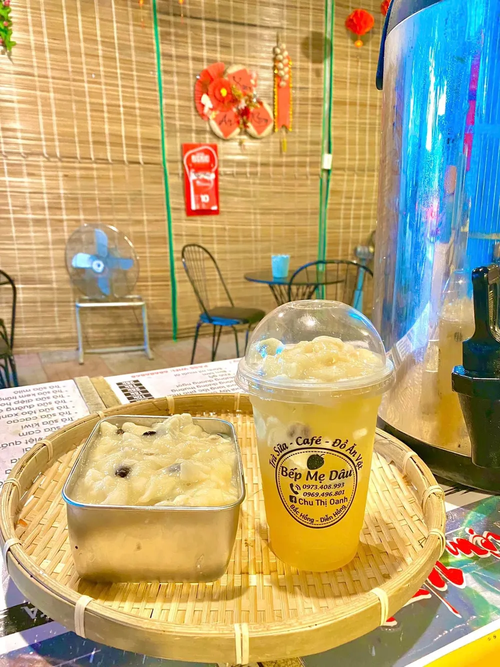 Trà mãng cầu là thức uống giải nhiệt không thể thiếu trong mùa hè. Ảnh: Bếp mẹ dâu. Trà mãng cầu là thức uống giải nhiệt không thể thiếu trong mùa hè. Ảnh: Bếp mẹ dâu.