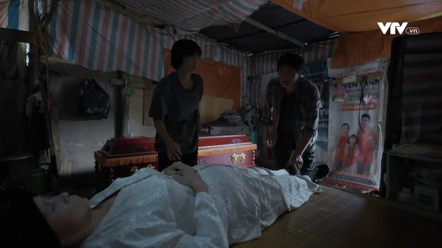 Bà Lục ra đi đột ngột sau khi nhặt được bọc tiền.