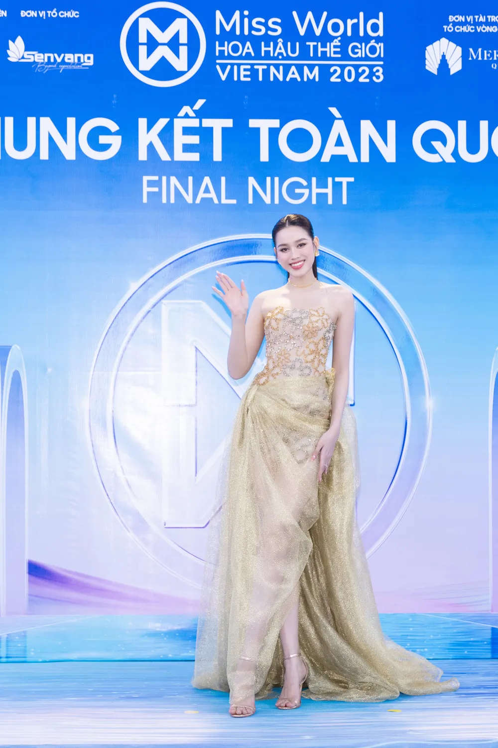 Hoa hậu Đỗ Thị Hà. Hoa hậu Đỗ Thị Hà.