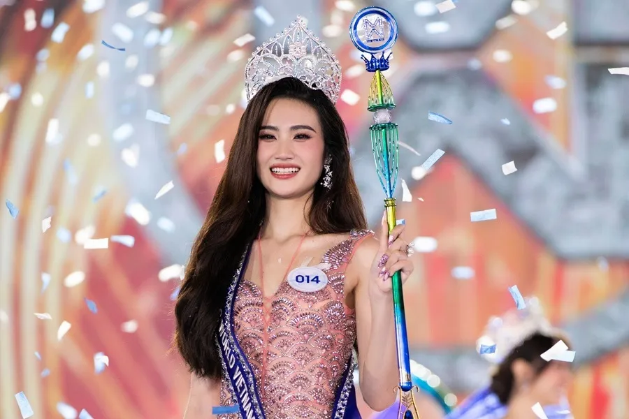 Hoa hậu Ý Nhi liên tục gây tranh cãi vì phát ngôn. Ảnh: BTC