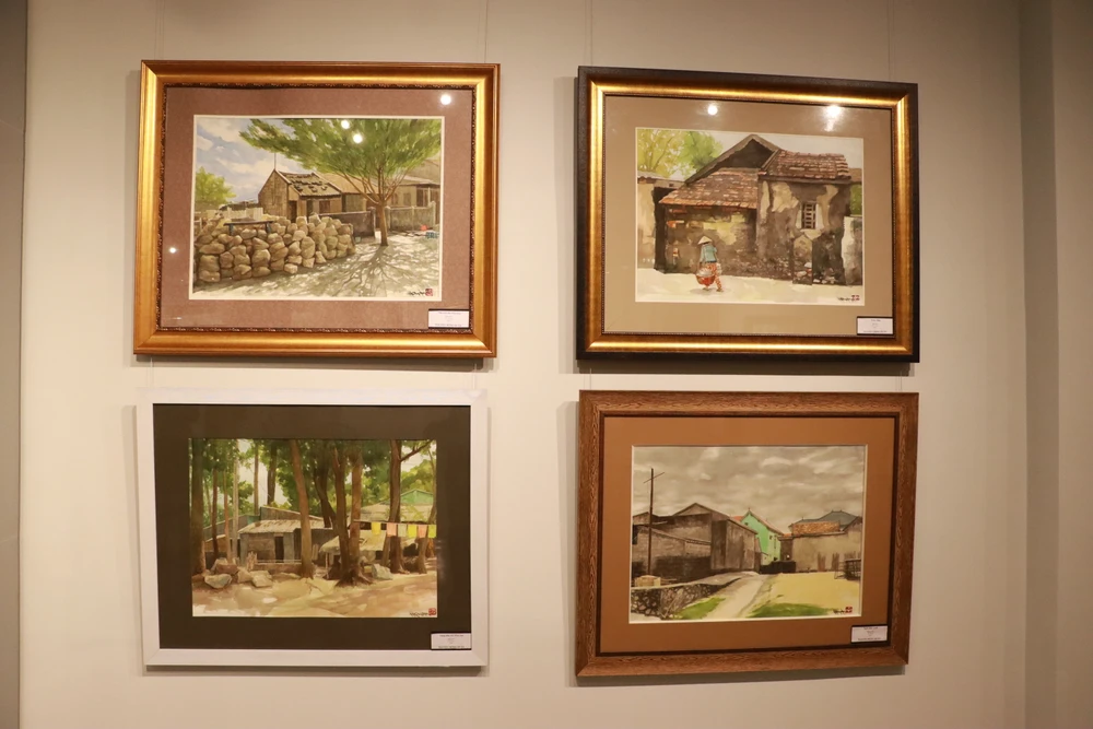 Tranh của họa sĩ Hồng Quân theo lối tả thực.