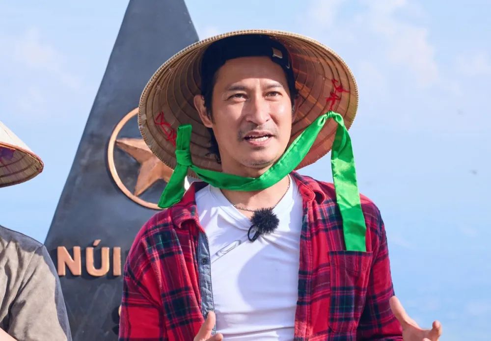 Huy Khánh trong chương trình "Đệ nhất mưu sinh". Ảnh: NSX