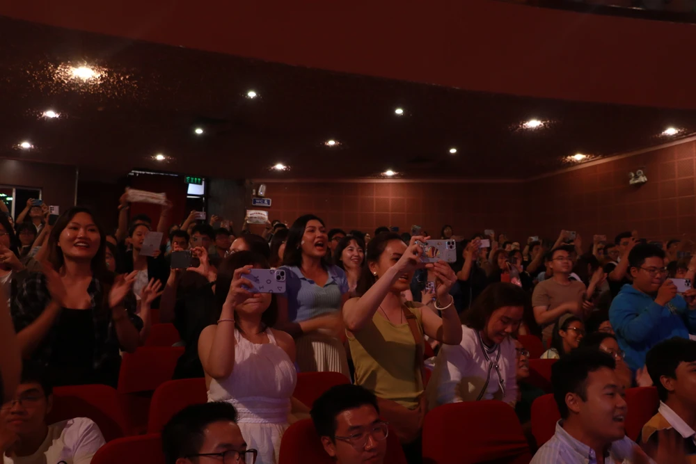 Ngày xửa ngày xưa số 34 khép lại bằng tiếng vỗ tay giòn giã của khán giả