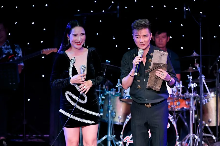 Ca sĩ Đàm Vĩnh Hưng luôn tích cực trong việc làm thiện nguyện dam-vinh-hung.jpg