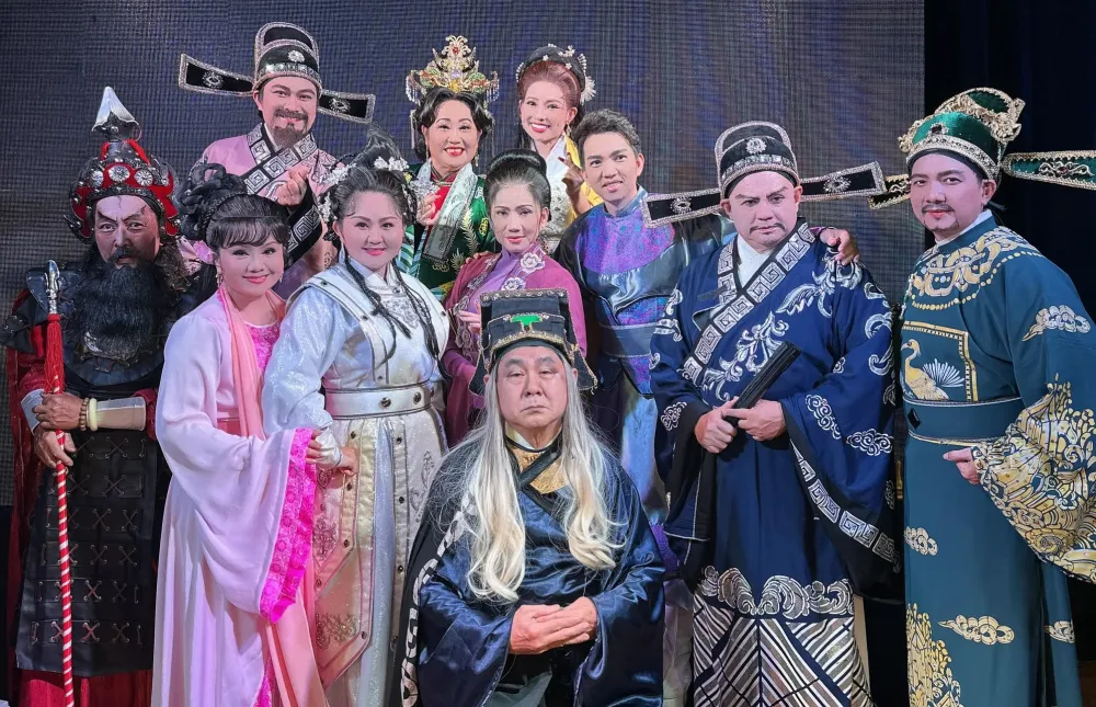 Đoàn cải lương Minh Tơ được yêu mến với vở "Tô Hiến Thành xử án". Ảnh: N.T cai-luong-tuong-co.jpg