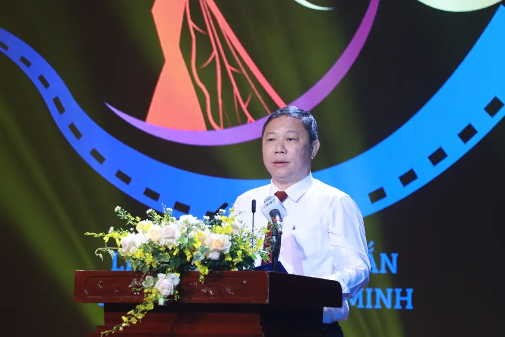 Ông Dương Anh Đức, Phó Chủ tịch UBND TP.HCM phát biểu Liên hoan phim ngắn-1
