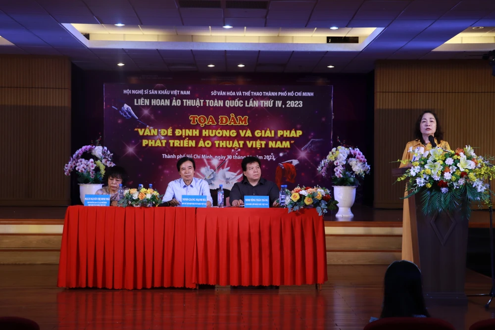 nsnd-trinh-thuy-mui (2).JPG