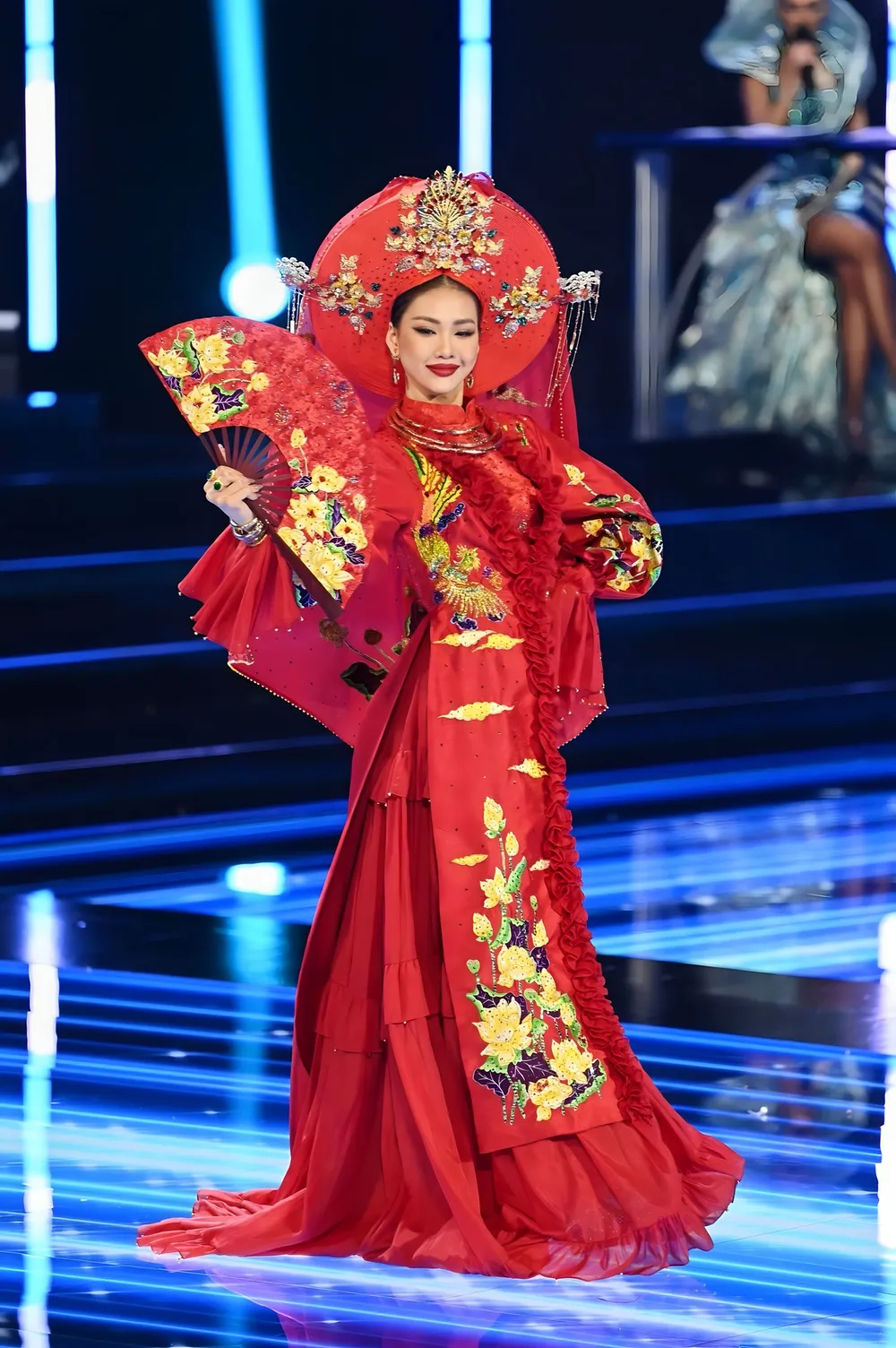 Bùi Quỳnh Hoa trượt top 20 Miss Universe bui-quynh-hoa6-6952-2438-9374.jpg