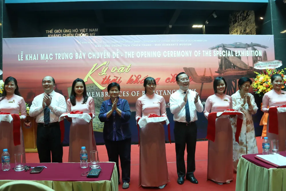 Kỷ vật thời kháng chiến