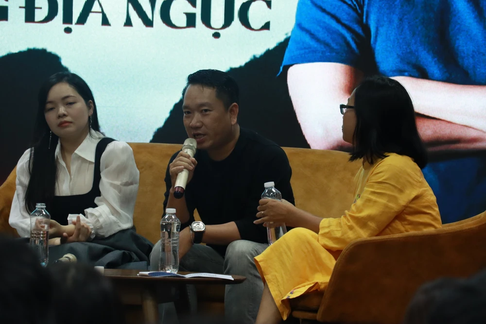 "Trước khi phim hay thì phim phải đúng trước đã. Điều đó khiến tôi áp lực rất nhiều" – đạo diễn Trần Hữu Tấn tran-huu-tan.JPG