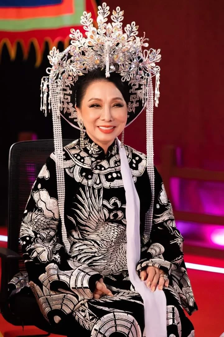 NSND Bạch Tuyết làm Học viện cải lương