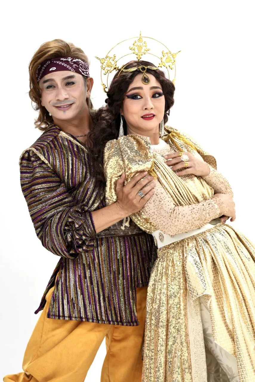 Sinbad (Đình Toàn) và công chúa Tóc Mây (Mỹ Duyên) ngay-xua-ngay-xua13.jpg