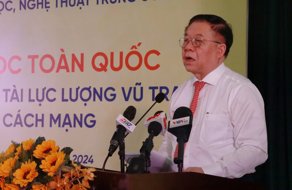 Ông Nguyễn Trọng Nghĩa, Trưởng Ban Tuyên giáo Trung ương van-nghe-si3.jpg