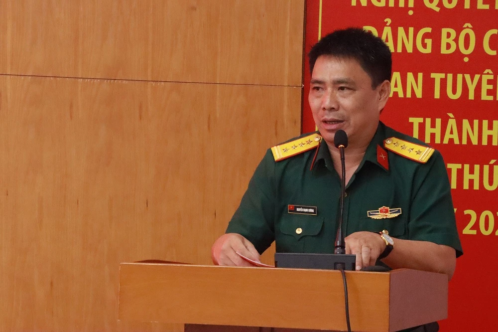 "Đề tài đã được tác giả dày công nghiên cứu từ năm 1990 đến nay, các bài viết đã được đăng trên tạp chí Khoa học Đại học Văn Lang từ số 1 tháng 1 năm 2027 đến số số 43 tháng 1 năm 2024” - Đại tá Nguyễn Mạnh Cương nói. chu-tich-ho-chi-minh1.JPG