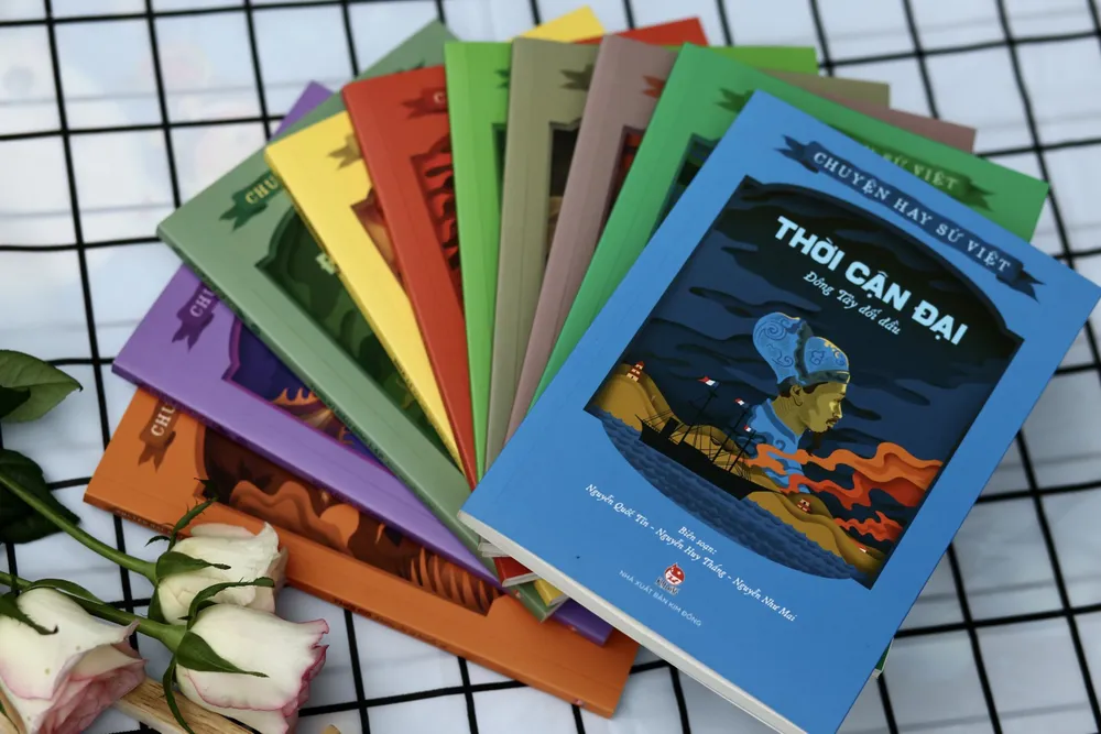 Ngoài ra còn có bộ sách Chuyện Hay Sử Việt (10 cuốn), Nghệ thuật Việt Nam” – Vietnamese Art. Ảnh: NXB Kim Đồng ngay-quoc-te-thieu-nhi-1-6-4.jpg