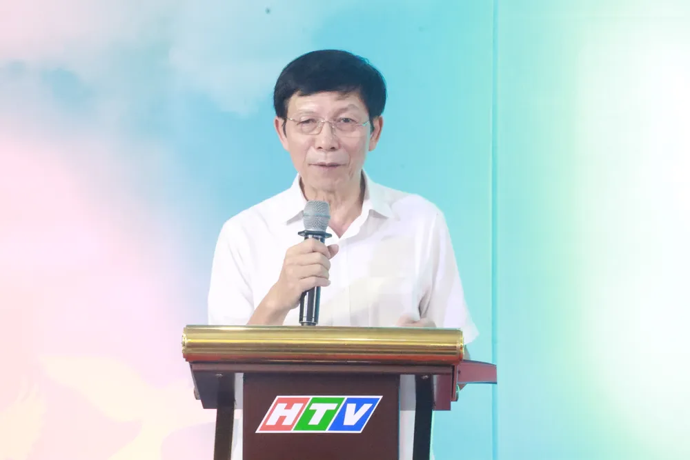 Nhạc sĩ Đinh Công Thuận, Chánh văn phòng Hội nhạc sĩ Việt Nam. van-dong-sang-tac2.JPG