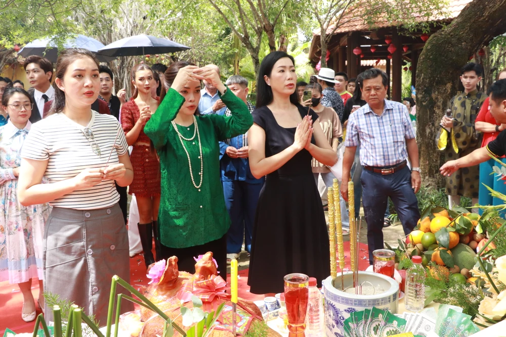 mien-ao-vong4.JPG