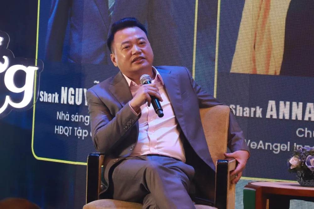 Shark Nguyễn Hoà Bình cũng mong mọi người hãy nhìn giá trị của Shark Tank Việt Nam dưới góc độ kiến thức. shark-tank-viet-nam3.JPG