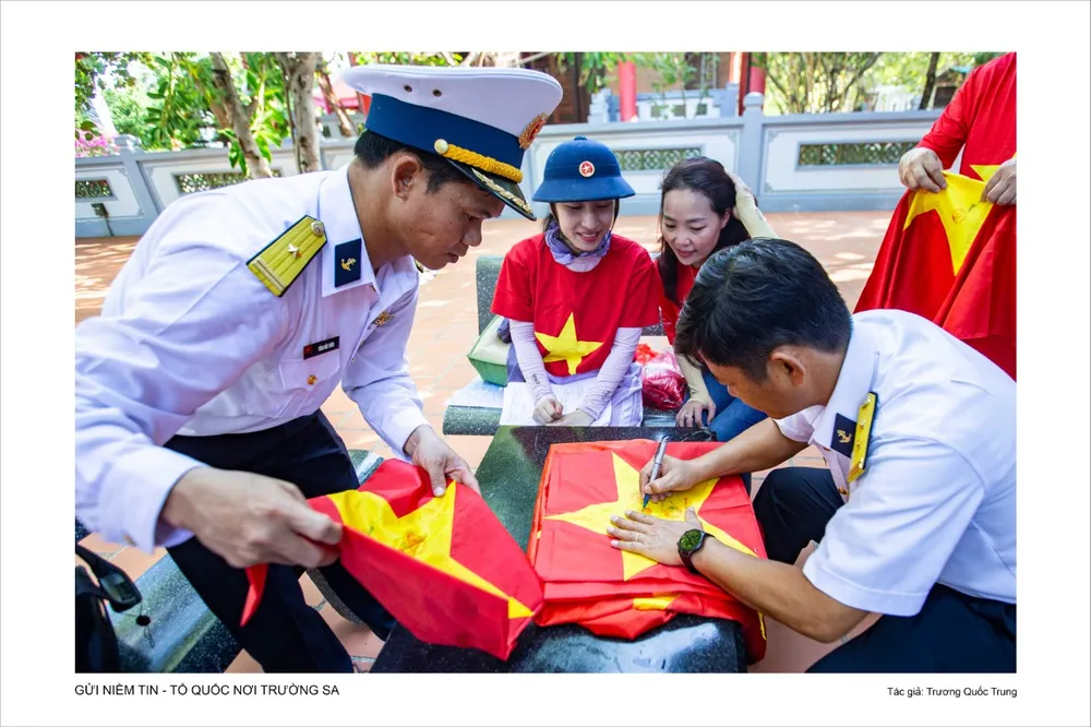 yeu-lam-truong-sa-oi115.jpg