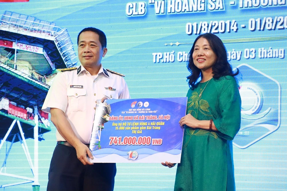 vi-hoang-sa-truong-sa-than-yeu (3).JPG