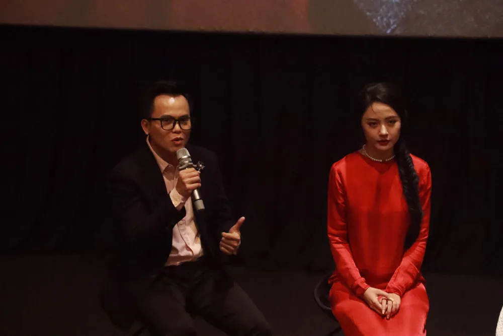 phim-kinh-di-cam1 (2).JPG