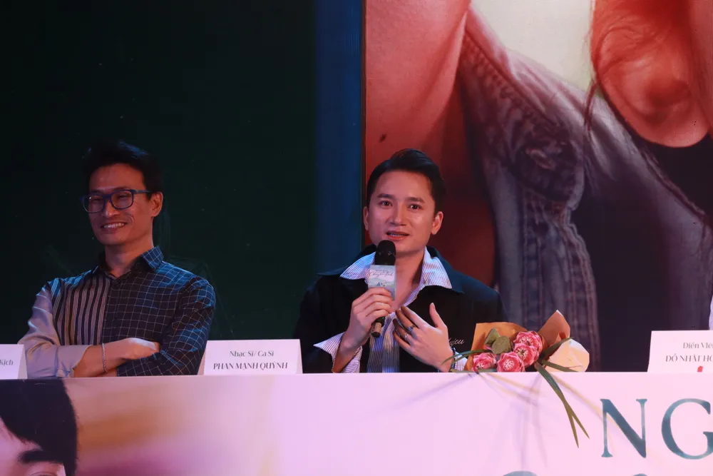 Ca sĩ Phan Mạnh Quỳnh. ngay-xua-co-mot-chuyen-tinh1.JPG