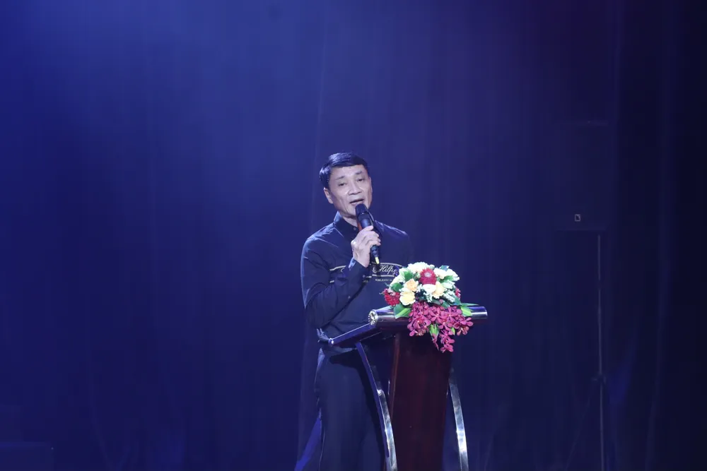 NSND Hà Thế Dũng, Phó Chủ tịch Hội nghệ sĩ múa TP.HCM, Chủ tịch hội đồng ban giám khảo phát biểu lien-hoan-nghe-thuat-mua-tp.hcm-mo-rong10.JPG