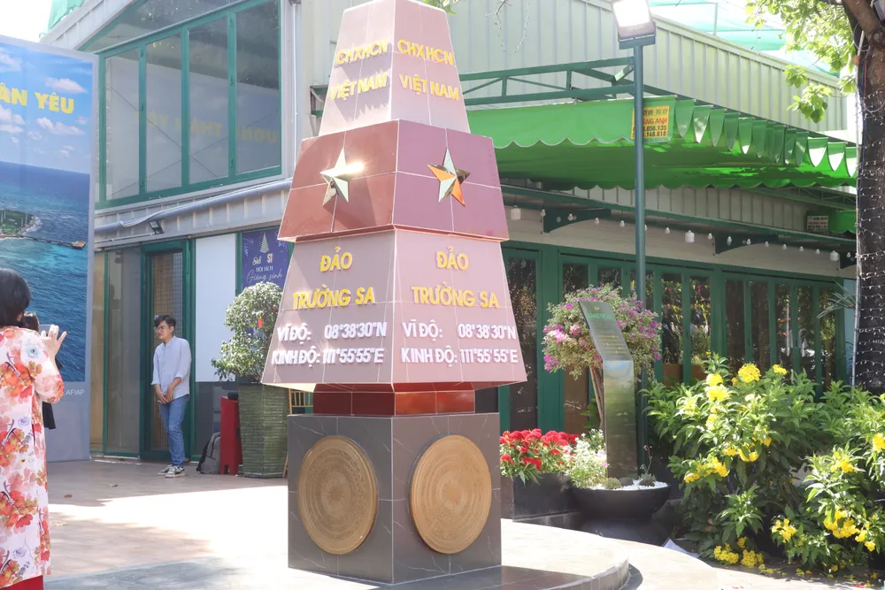 Cột mốc chủ quyền đảo Trường Sa