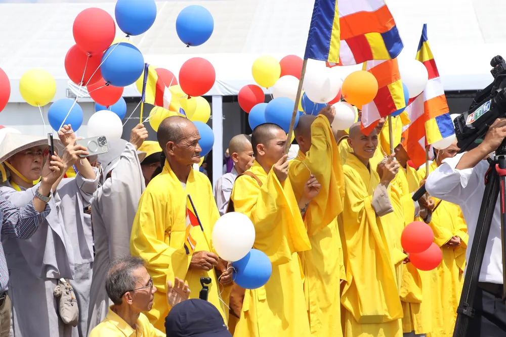 dai-le-vesak-2025-1.JPG