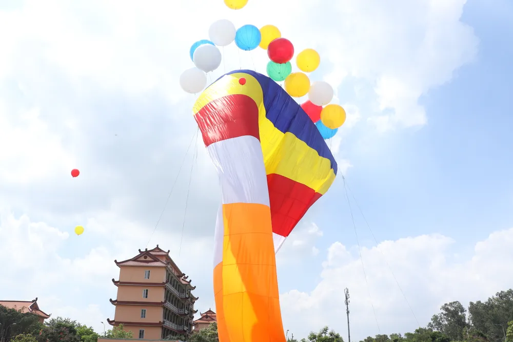 dai-le-vesak-2025-6.JPG