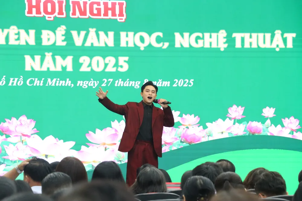 van-hoc-nghe-thuat-4.JPG