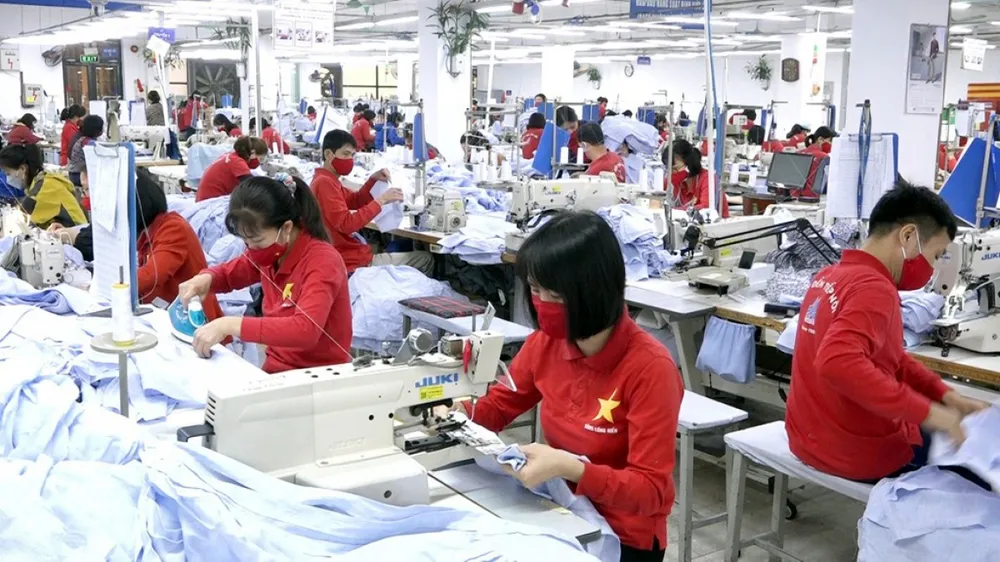 Khi mà người dân trên thế giới vẫn tiếp tục xu thế tiết kiệm, sự hồi phục của ngành dệt may Việt Nam cũng sẽ ảnh hưởng - Ảnh: VGP SSI: Sự phục hồi của ngành dệt may Việt Nam chịu ảnh hưởng trực tiếp từ diễn biến “Biển Đỏ”