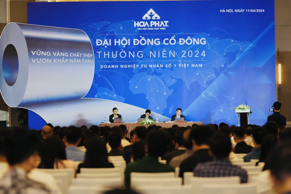 Hòa Phát giải thích tại sao đang mạnh về thép lại mở sang nông nghiệp, trứng, bò, heo