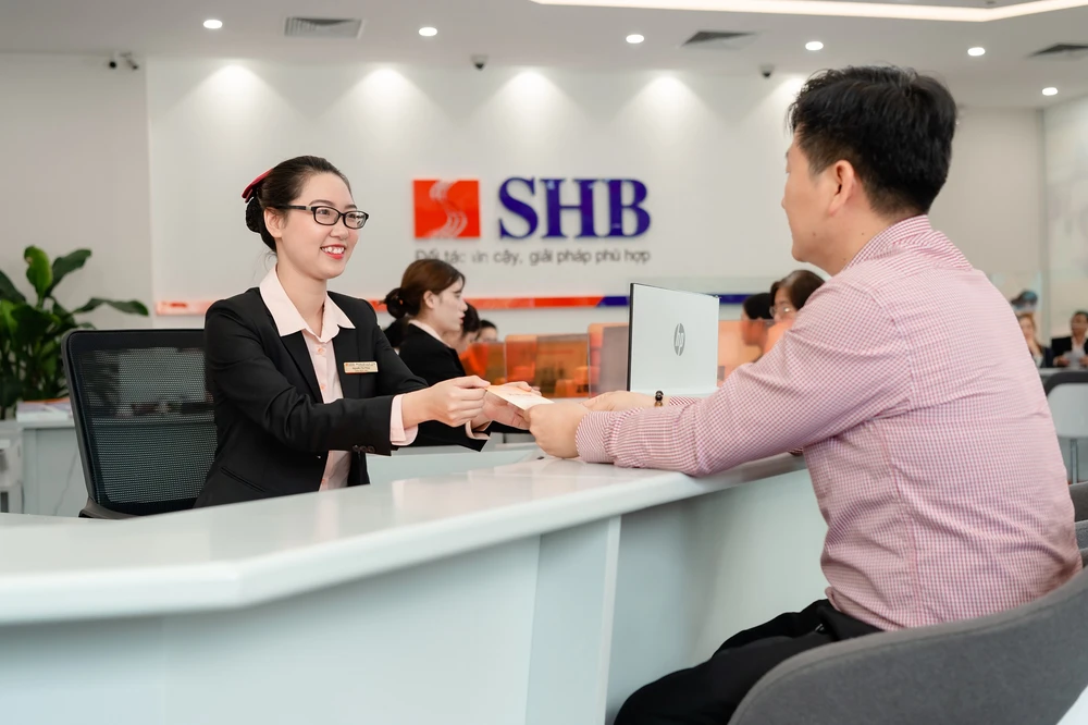 Ảnh: SHB Con trai bầu Hiển chi hơn 1.000 tỷ tăng sở hữu tại ngân hàng SHB