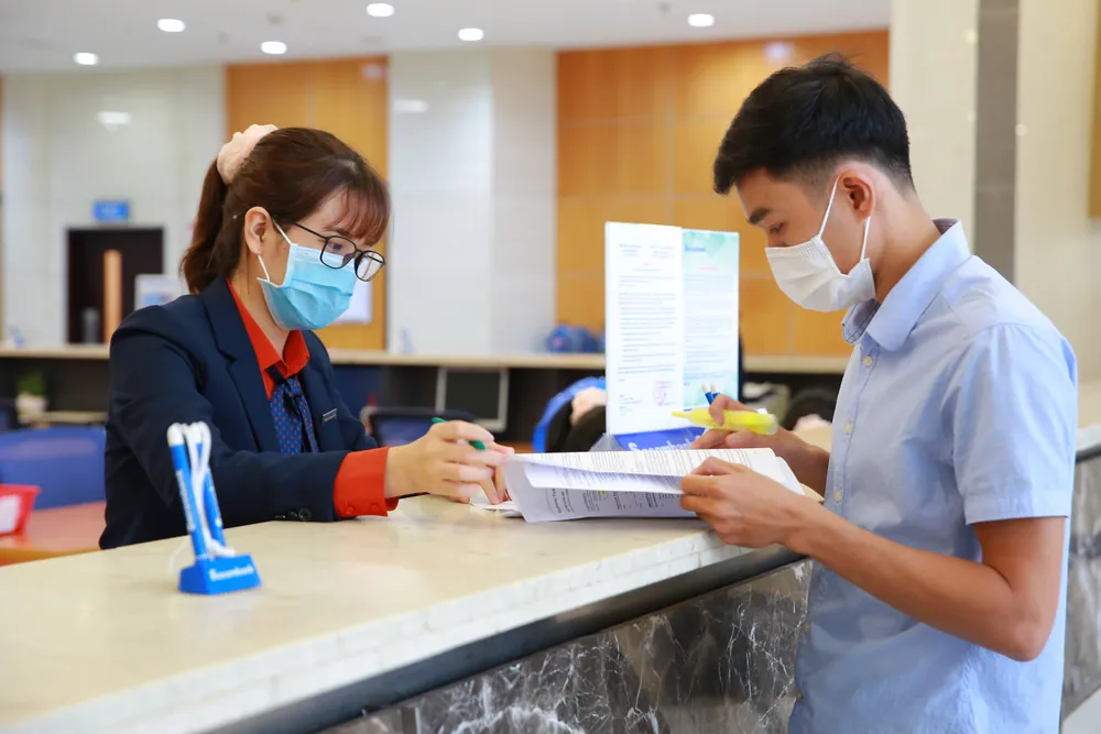 Tăng trưởng tín dụng tại nhiều ngân hàng vẫn chưa như kỳ vọng dù lãi suất cho vay đã giảm so với trước đây. Ảnh minh họa: VGP Nghịch lý hàng chục nghìn doanh nghiệp đóng cửa, ngành ngân hàng tăng trưởng lợi nhuận đột biến
