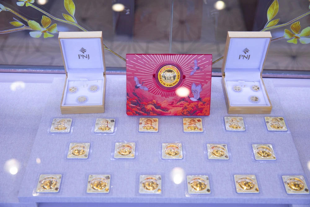 Giá vàng thế giới tăng nhờ kỳ vọng Fed hạ lãi suất ngay tháng 9-2024 - Ảnh: Ngọc Diệp Giá vàng thế giới tăng nhờ kỳ vọng Fed hạ lãi suất ngay tháng 9-2024 - Ảnh: Ngọc Diệp