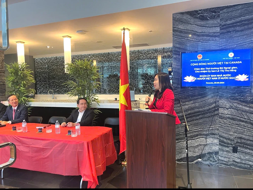 Thứ trưởng Lê Thị Thu Hằng phát biểu tại sự kiện - Nguồn: Xây Dựng Đảng thu-truong-le-thi-thu-hang-tham-va-lam-viec-tai-canada.jpg