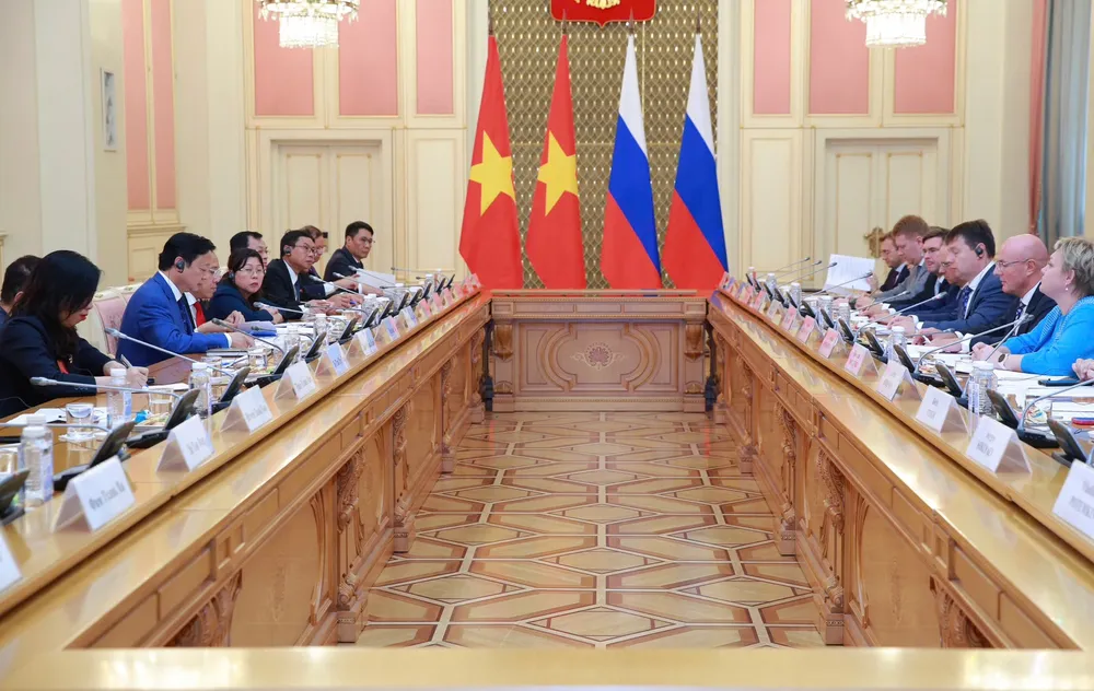 Về phương hướng trong thời gian tới, hai bên tiếp tục khẳng định và mong muốn củng cố tin cậy chính trị, tăng cường trao đổi đoàn cấp cao và các cấp, đặc biệt là duy trì kênh liên lạc đường dây nóng giữa hai đồng chủ tịch phân ban, kịp thời trao đổi thông tin, giải quyết hiệu quả các vấn đề phát sinh - Ảnh: Bộ Ngoại giao 1109.jpg