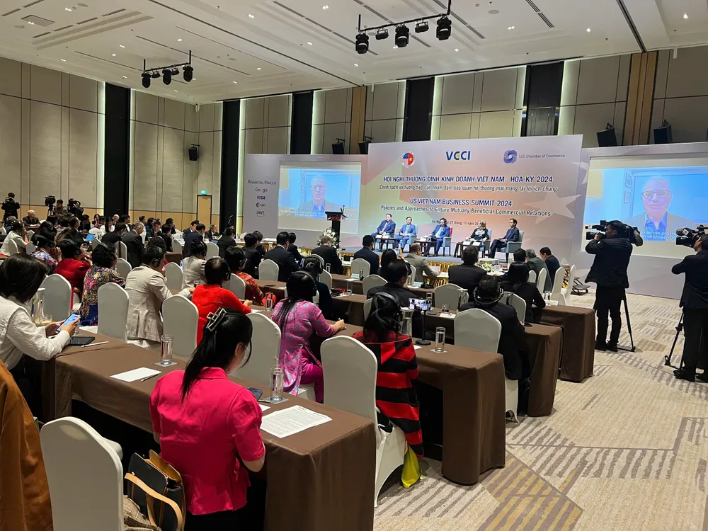 Toàn cảnh sự kiện hôm nay. Ảnh: NGỌC DIỆP 2711AmCham.jpg