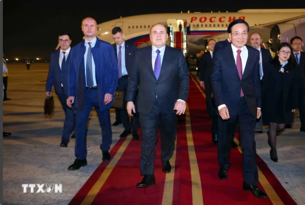 Thủ tướng Nga Mikhail Vladimirovich Mishustin bắt đầu thăm chính thức Việt Nam