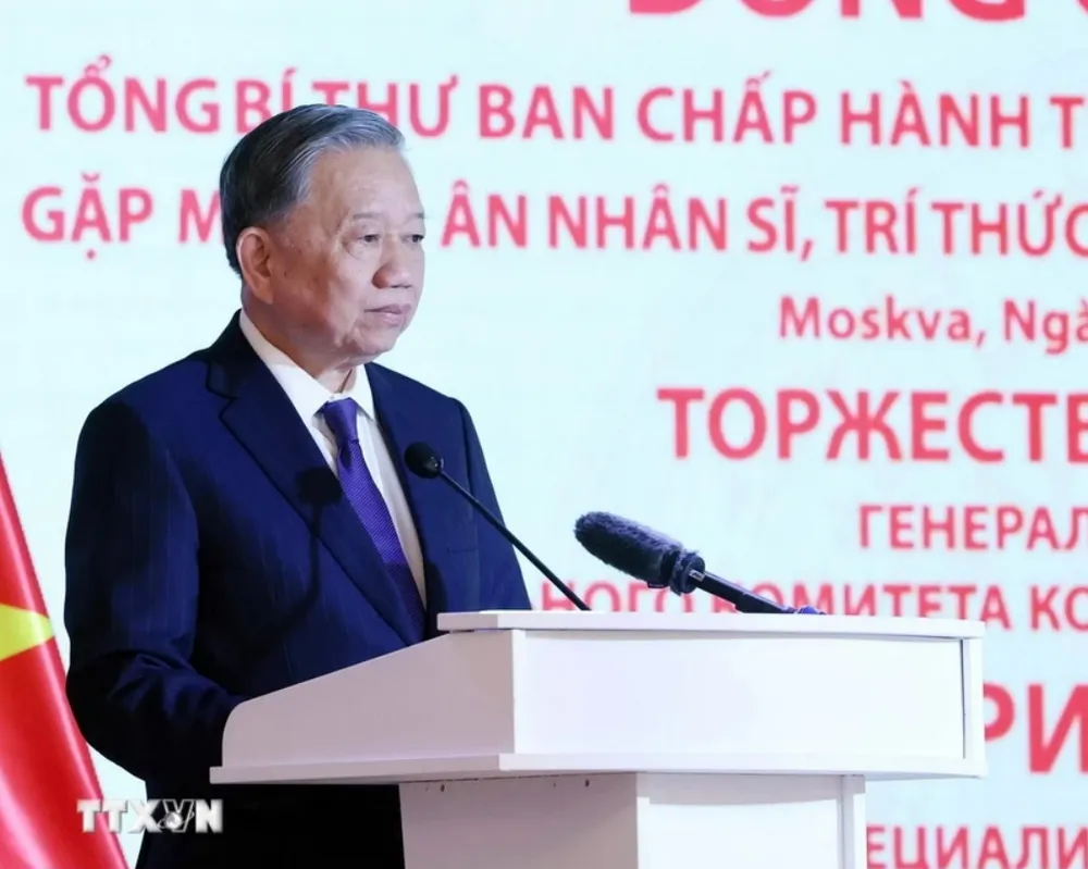 Tổng Bí thư: Việt Nam tri ân sự giúp đỡ chí tình của các chuyên gia Nga